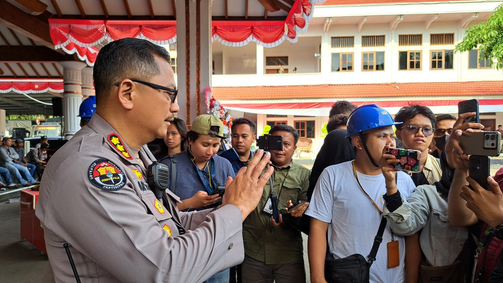Kata Polisi soal Korban Demo Ricuh Pati: 34 Luka, Nihil Tewas Kata Polisi soal Korban Demo Ricuh Pati: 34 Luka, Nihil Tewas