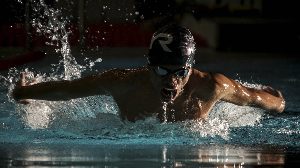 Bergerak Tanpa Melihat, Melangkah Melampaui Batas Bergerak Tanpa Melihat, Melangkah Melampaui Batas