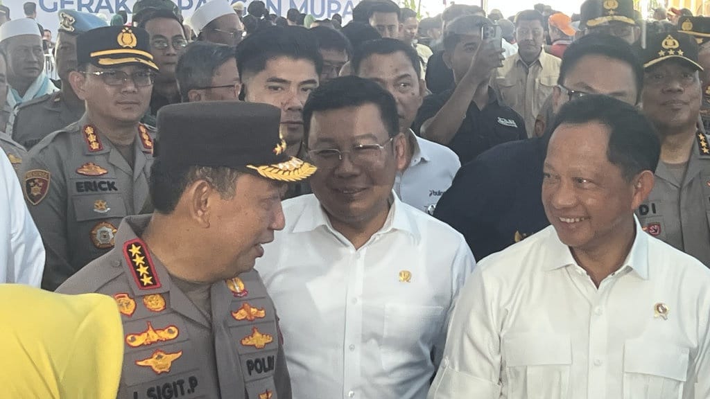 Tito Minta Kepala Daerah Lihat Warganya Sebelum Buat Kebijakan Tito Minta Kepala Daerah Lihat Warganya Sebelum Buat Kebijakan