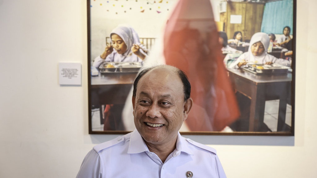 BGN Undur Target Penerima MBG 82,9 Juta Orang ke Februari 2026 BGN Undur Target Penerima MBG 82,9 Juta Orang ke Februari 2026