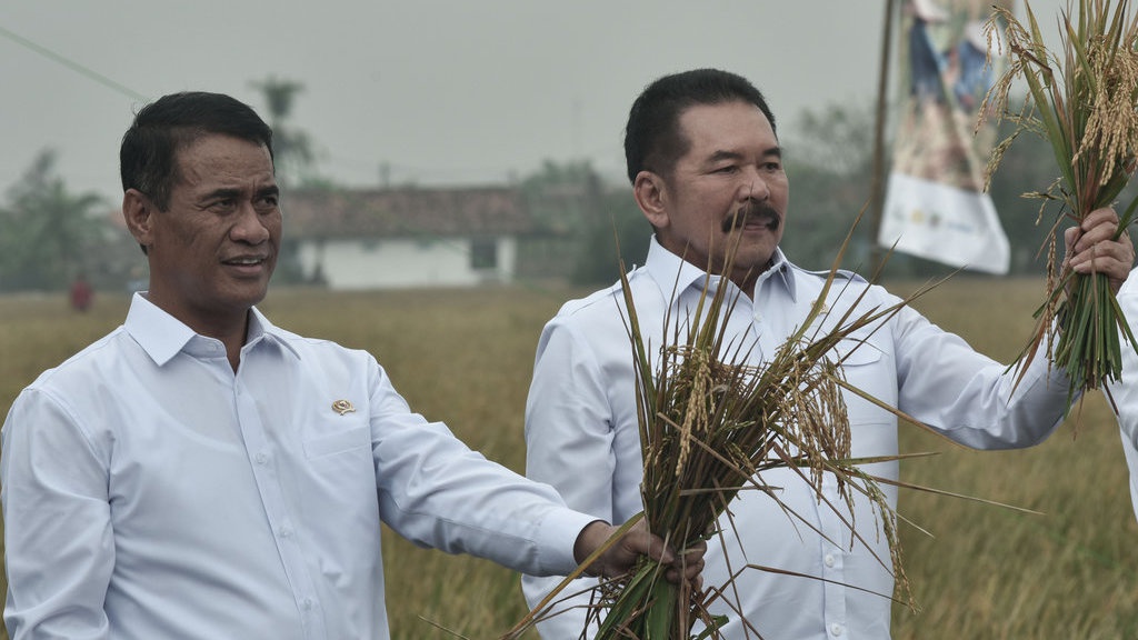 Kejagung & Mentan Panen 49 Ton Padi di Atas Lahan Sitaan Korupsi Kejagung & Mentan Panen 49 Ton Padi di Atas Lahan Sitaan Korupsi