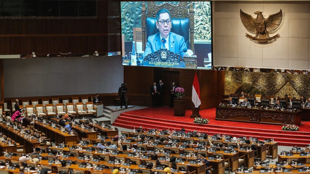 Rincian Gaji & Tunjangan DPR RI, DPRD Provinsi-Kabupaten/Kota Rincian Gaji & Tunjangan DPR RI, DPRD Provinsi-Kabupaten/Kota