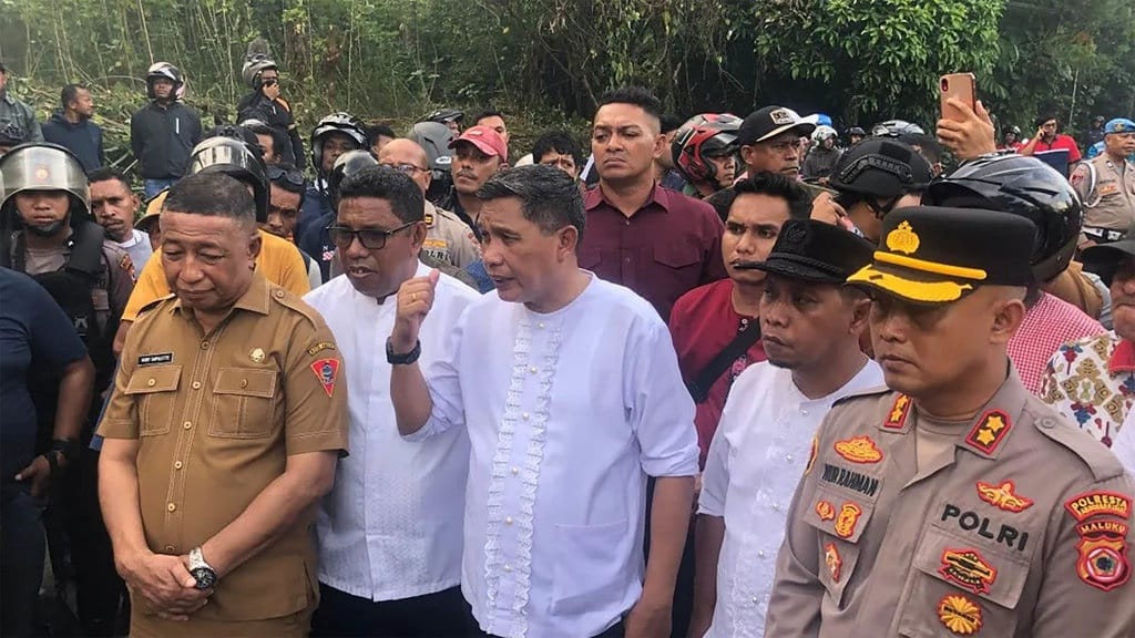 Penyebab & Kronologi Bentrokan di Ambon 19 Agustus 2025 Penyebab & Kronologi Bentrokan di Ambon 19 Agustus 2025