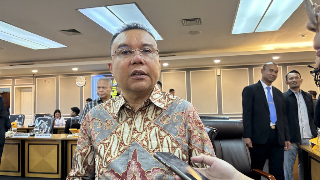 Temui Pabowo, Dasco Bahas Target Pertumbuhan Ekonomi 8% Temui Pabowo, Dasco Bahas Target Pertumbuhan Ekonomi 8%