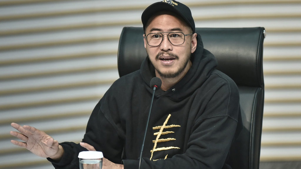 Pandji Pragiwaksono Diduga Lecehkan Suku Toraja, karena Apa? Pandji Pragiwaksono Diduga Lecehkan Suku Toraja, karena Apa?