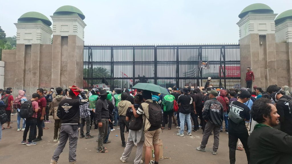 Apakah KJP Plus dan KJMU Akan Dicabut karena Demo? Apakah KJP Plus dan KJMU Akan Dicabut karena Demo?