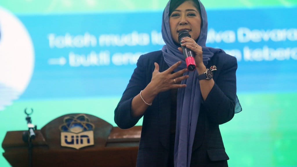 Menkomdigi Ungkap Ada Aliran Dana Besar Lewat Platform Digital