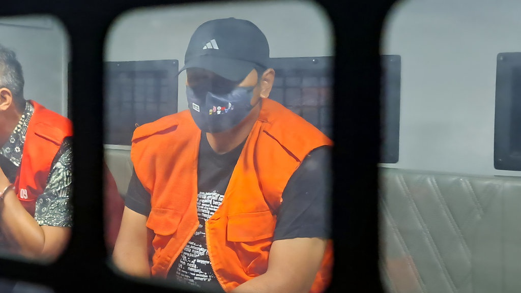 Sekda dan Mantan Sekda Klaten Jadi Tersangka Korupsi Sewa Plaza Sekda dan Mantan Sekda Klaten Jadi Tersangka Korupsi Sewa Plaza