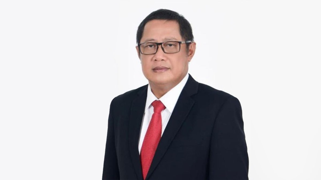 Profil Alex Sofjan Noor Dirut Pertama Bank Syariah Nasional Profil Alex Sofjan Noor Dirut Pertama Bank Syariah Nasional