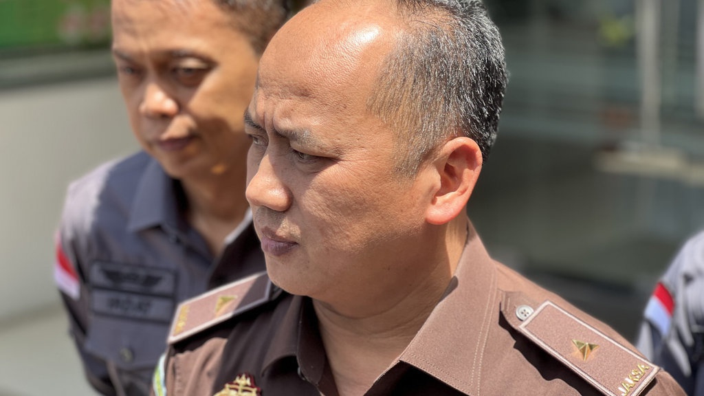 Kejagung Cegah Irawan Prakoso, Rekan Bisnis Riza Chalid ke LN Kejagung Cegah Irawan Prakoso, Rekan Bisnis Riza Chalid ke LN