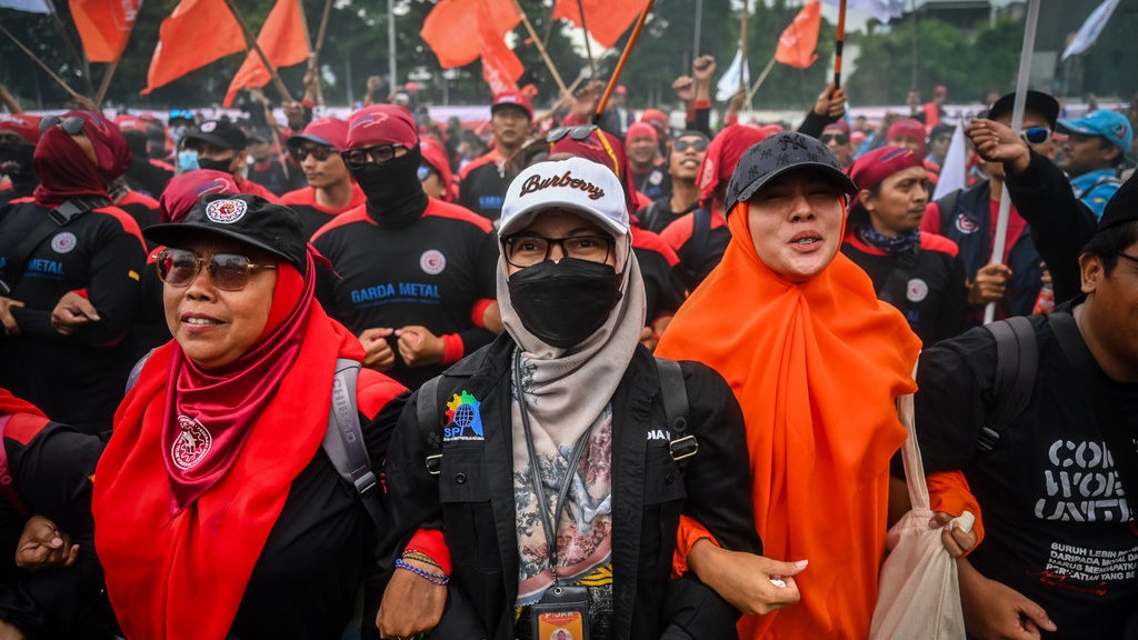 Ketika Putusan MK Menyulut Harapan Baru tentang Upah Layak Ketika Putusan MK Menyulut Harapan Baru tentang Upah Layak