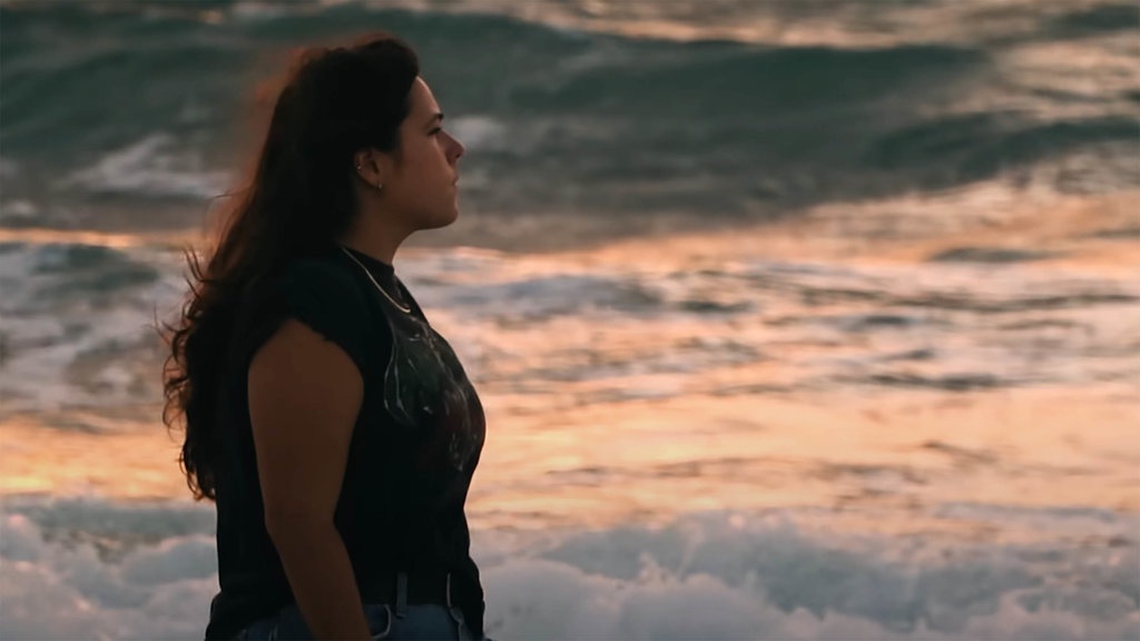 Makna Lagu Sailor Song - Gigi Perez dan Lirik Lengkap