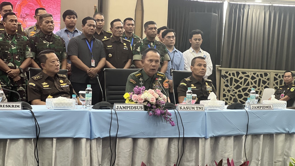 Satgas PKH Akui Ada Provokasi dalam Penertiban TN Tesso Nilo Satgas PKH Akui Ada Provokasi dalam Penertiban TN Tesso Nilo