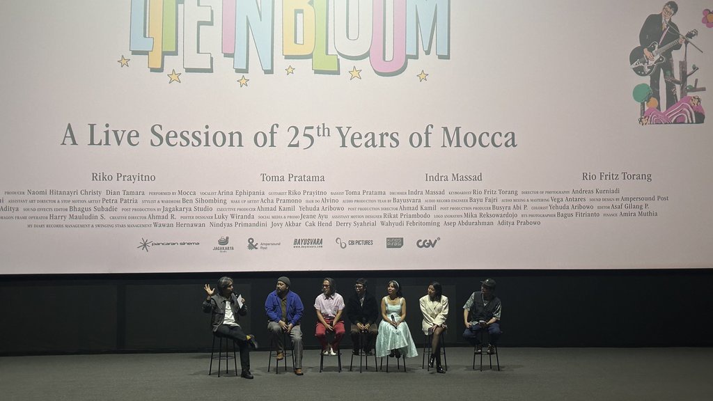 Rayakan 25 Tahun, Mocca Rilis Film Live Session, Life in Bloom