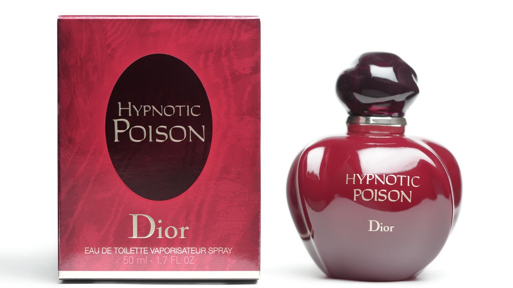 7 Rekomendasi Parfum Dior Paling Wangi dan Tahan Lama