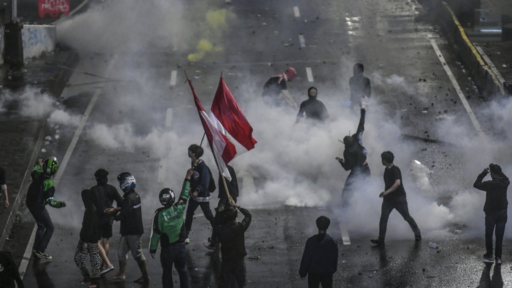 KPAI Soroti Penanganan Polri Terhadap Anak yang Ikut Demo KPAI Soroti Penanganan Polri Terhadap Anak yang Ikut Demo