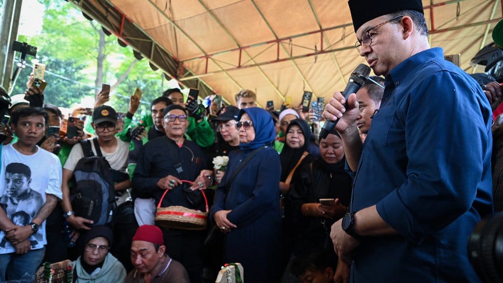 Anies hingga Rieke Dorong Penyelesaian Kasus Kematian Ojol Affan Anies hingga Rieke Dorong Penyelesaian Kasus Kematian Ojol Affan