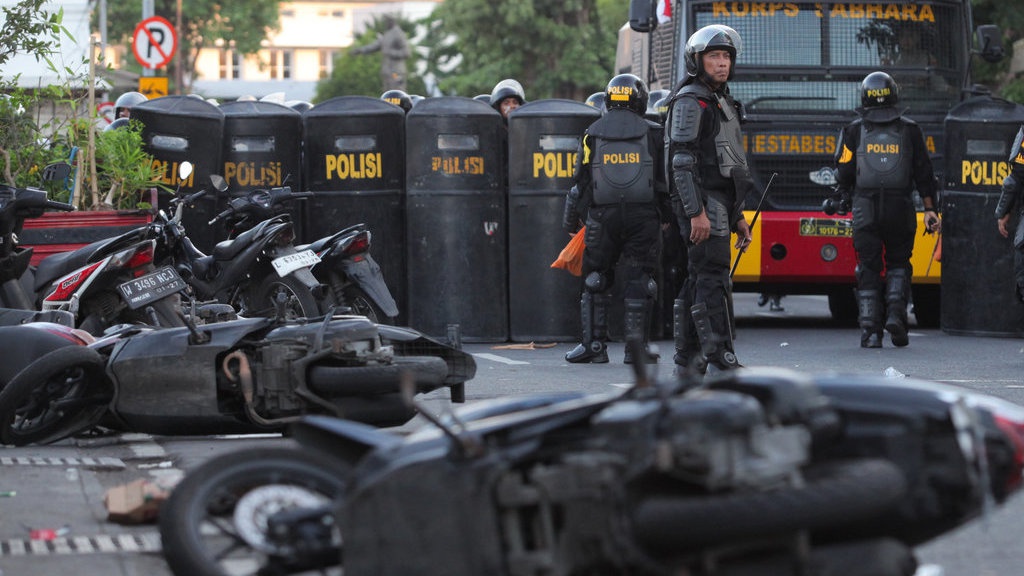 Perkapolri 4/2025 Tuai Kritik: Berpotensi Langgar HAM dan Aturan Perkapolri 4/2025 Tuai Kritik: Berpotensi Langgar HAM dan Aturan