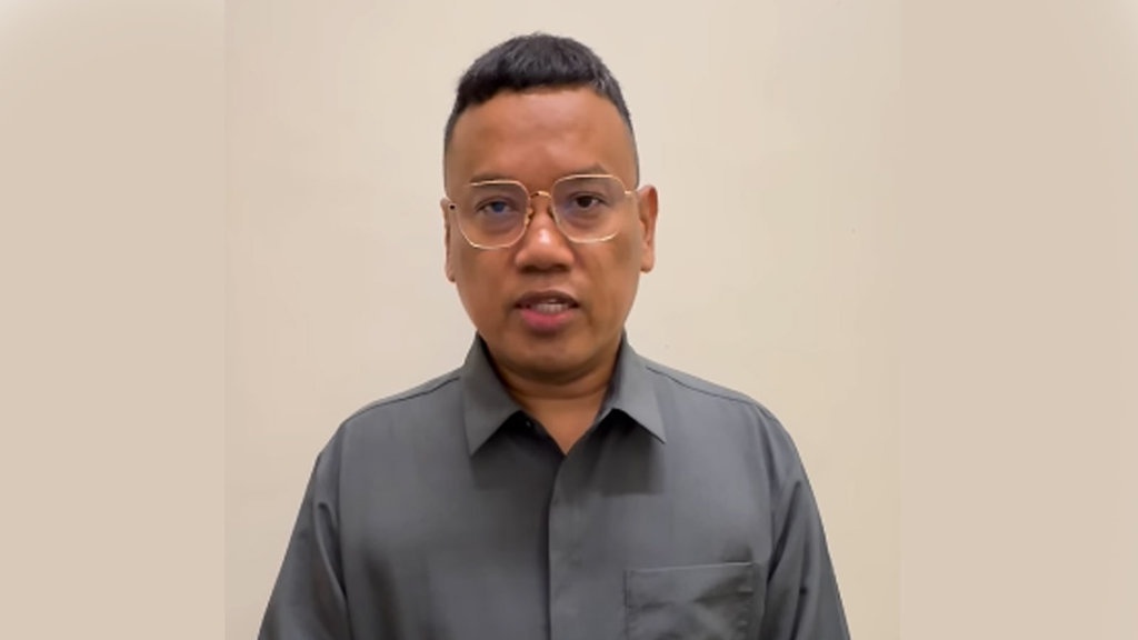 Uya Kuya Ajukan RJ untuk 1 Pelaku Penjarahan Rumahnya Uya Kuya Ajukan RJ untuk 1 Pelaku Penjarahan Rumahnya