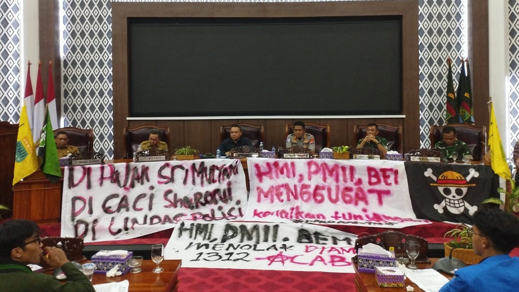 DPRD Tangerang akan Cabut Tunjangan Perumahan Dewan usai Didemo DPRD Tangerang akan Cabut Tunjangan Perumahan Dewan usai Didemo