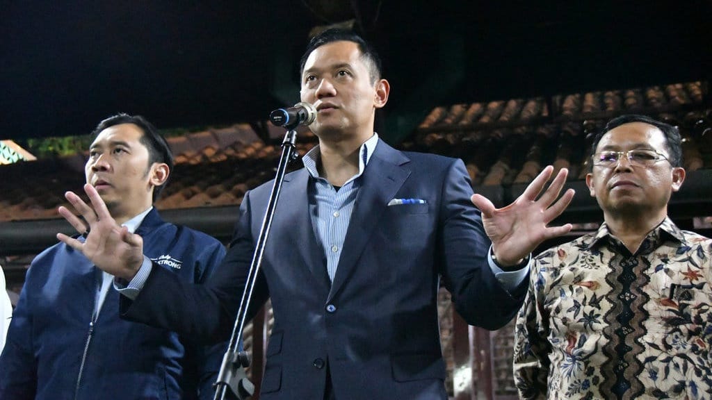 AHY Sebut Perbaikan Fasum Imbas Kericuhan Tak 100% dari APBN AHY Sebut Perbaikan Fasum Imbas Kericuhan Tak 100% dari APBN