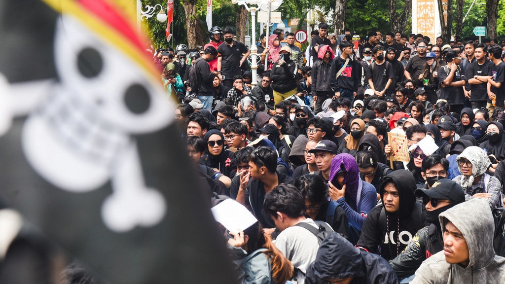 Apakah Gelar Demo Harus Izin Polisi Atau Cukup Pemberitahuan? Apakah Gelar Demo Harus Izin Polisi Atau Cukup Pemberitahuan?