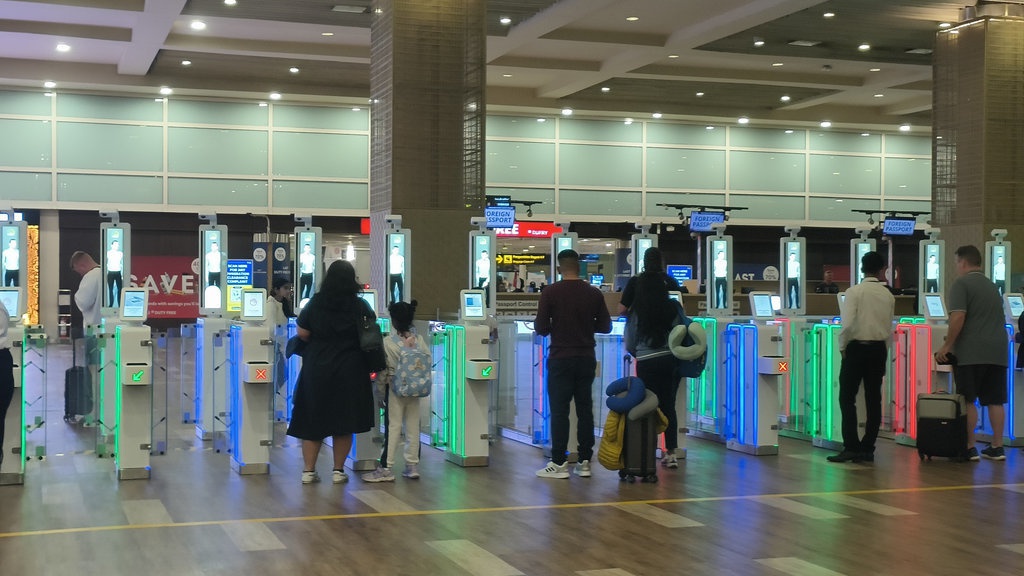 15 Contoh Kasus Paradigma Fakta Sosial di Kehidupan Sehari-hari 15 Contoh Kasus Paradigma Fakta Sosial di Kehidupan Sehari-hari