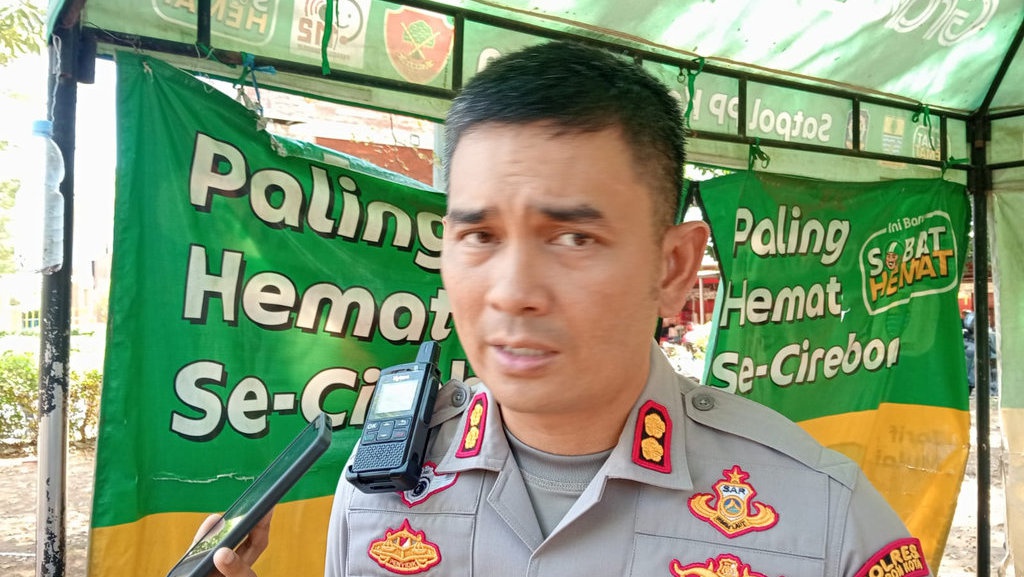 Polres Cirebon Masih Tahan 3 Orang dari 21 Pedemo yang Ditangkap Polres Cirebon Masih Tahan 3 Orang dari 21 Pedemo yang Ditangkap