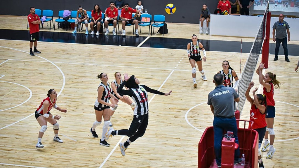 Jadwal Voli Manisa BBSK vs Altinordu Turnamen Ferdi Zeyrek Jadwal Voli Manisa BBSK vs Altinordu Turnamen Ferdi Zeyrek