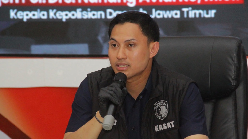 Polisi Tetapkan Eks Ketua PMII Kediri Jadi Tersangka Penghasutan Polisi Tetapkan Eks Ketua PMII Kediri Jadi Tersangka Penghasutan