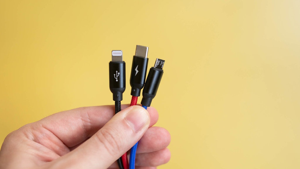 10 Rekomendasi USB Kabel Data 3 in 1 Fast Charging Terbaik 10 Rekomendasi USB Kabel Data 3 in 1 Fast Charging Terbaik