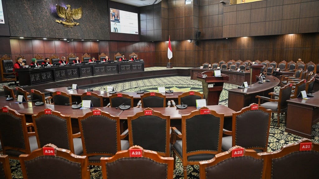 MK Tak Terima Permohonan Partai Buruh soal Ambang Batas Parlemen MK Tak Terima Permohonan Partai Buruh soal Ambang Batas Parlemen