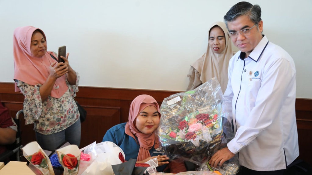 Menaker Dorong Kewirausahaan Inklusif untuk Tenaga Kerja Khusus Menaker Dorong Kewirausahaan Inklusif untuk Tenaga Kerja Khusus