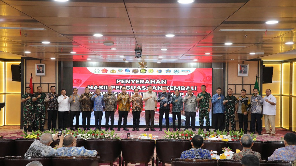 Satgas PKH Kuasai Kembali Lahan 674.178,44 Ha dari 245 Korporasi Satgas PKH Kuasai Kembali Lahan 674.178,44 Ha dari 245 Korporasi