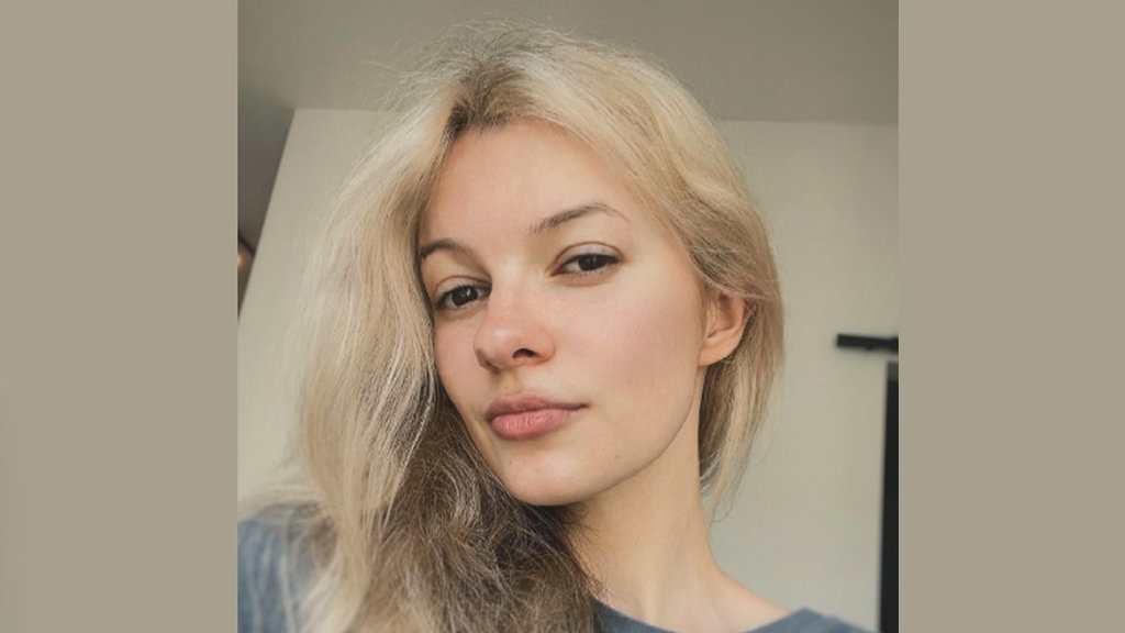 Siapa Iryna Zarutska? Viral Video Ia Ditusuk di Dalam Kereta