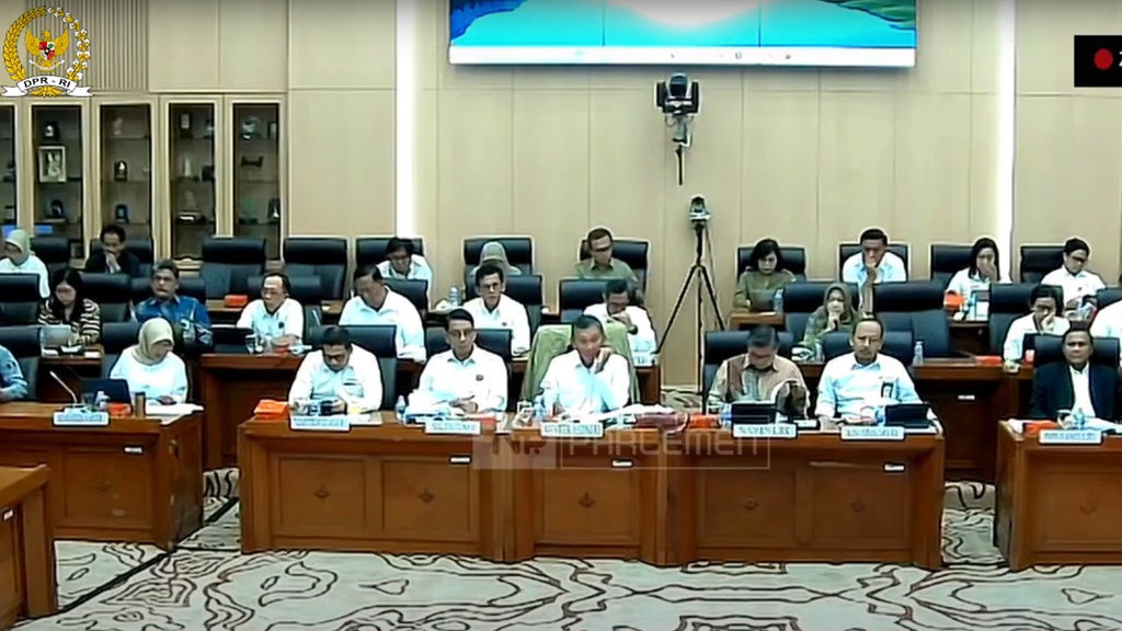 Pemerintah & DPR Sepakati RUU Kepariwisataan Dibawa ke Paripurna Pemerintah & DPR Sepakati RUU Kepariwisataan Dibawa ke Paripurna