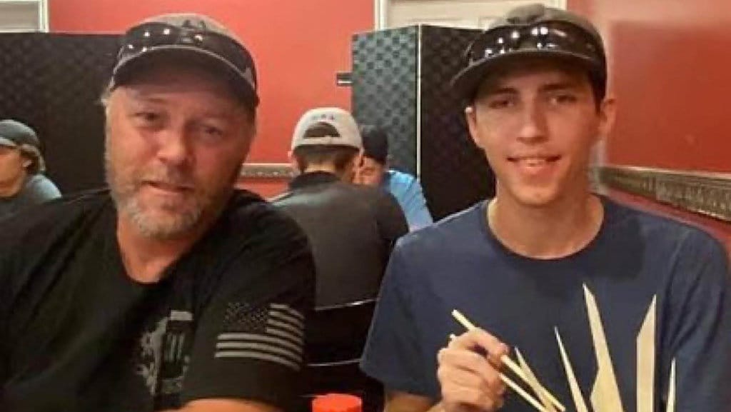 Profil Matt Robinson Ayah Tyler Penembak Charlie Kirk