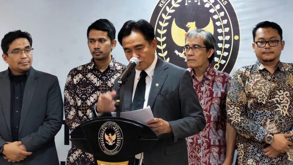 Yusril Sebut RUU Pemilu-Parpol Jadi Langkah Untuk Reformasi DPR Yusril Sebut RUU Pemilu-Parpol Jadi Langkah Untuk Reformasi DPR