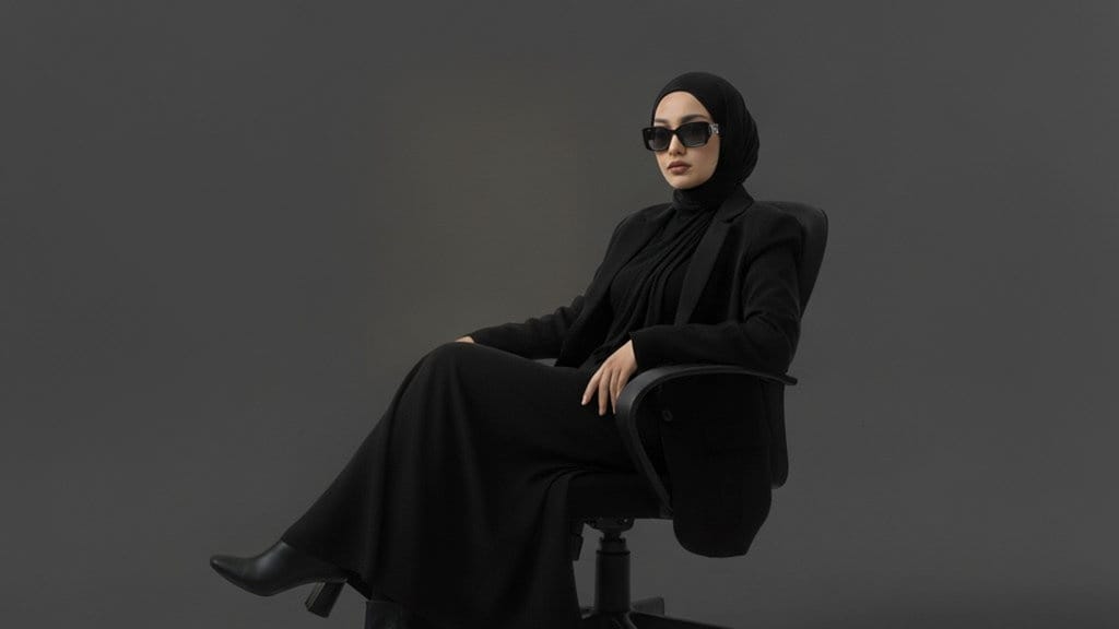 30+ Contoh Prompt Gemini AI Foto ala Mafia Serba Hitam 30+ Contoh Prompt Gemini AI Foto ala Mafia Serba Hitam