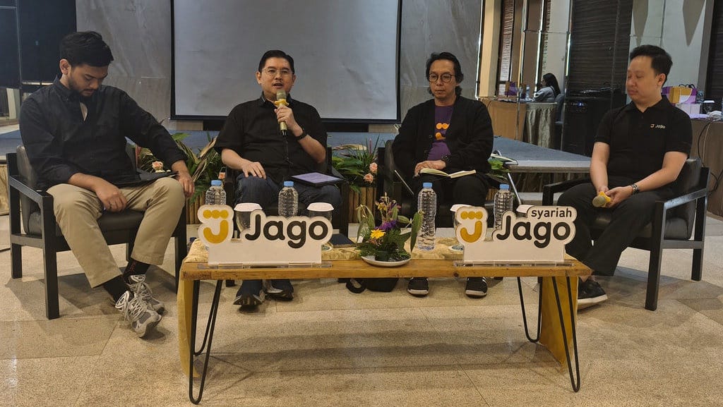 Bank Jago Kenalkan Inovasi AI untuk Navigasi Kesehatan Keuangan Bank Jago Kenalkan Inovasi AI untuk Navigasi Kesehatan Keuangan