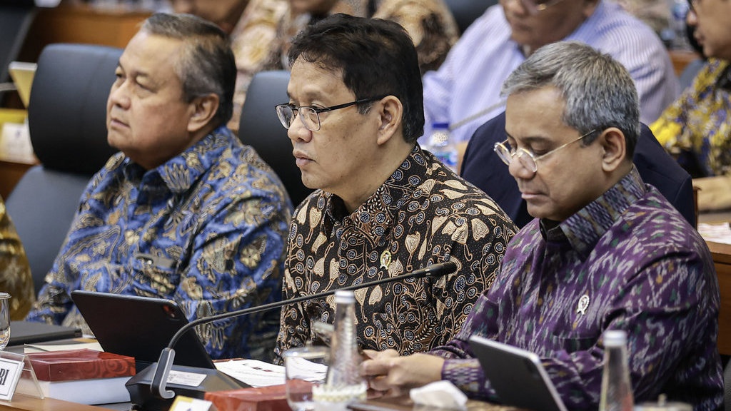 Sidak ke Soetta, Purbaya Sebut Ada Puluhan HP Tak Terdaftar IMEI Sidak ke Soetta, Purbaya Sebut Ada Puluhan HP Tak Terdaftar IMEI