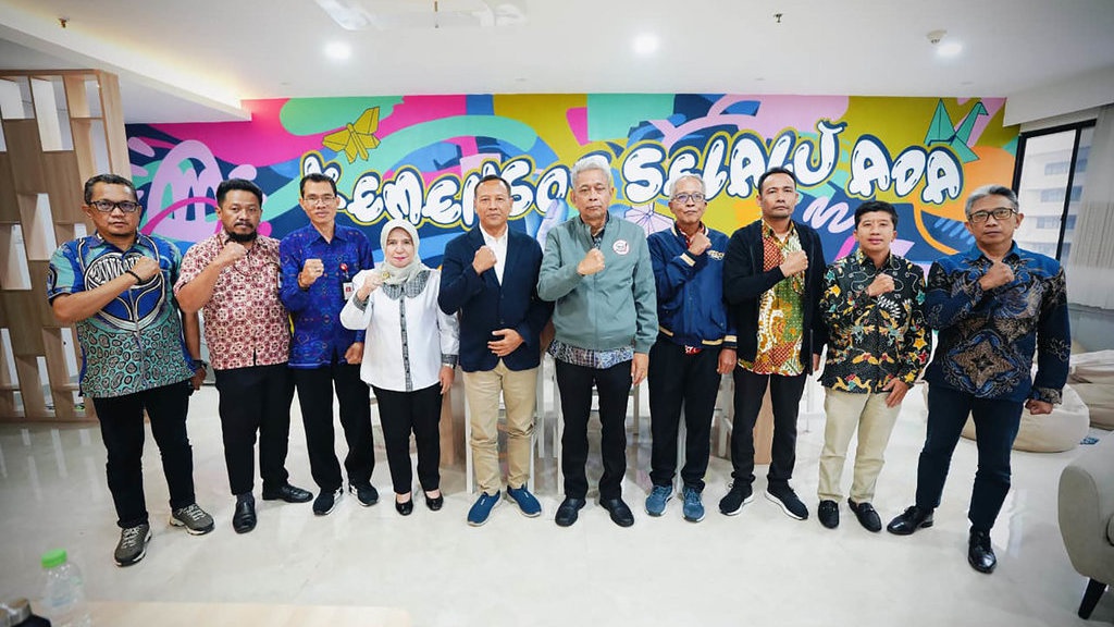 Kemensos Gandeng Swasta Percepat Pengentasan Kemiskinan Ekstrem Kemensos Gandeng Swasta Percepat Pengentasan Kemiskinan Ekstrem