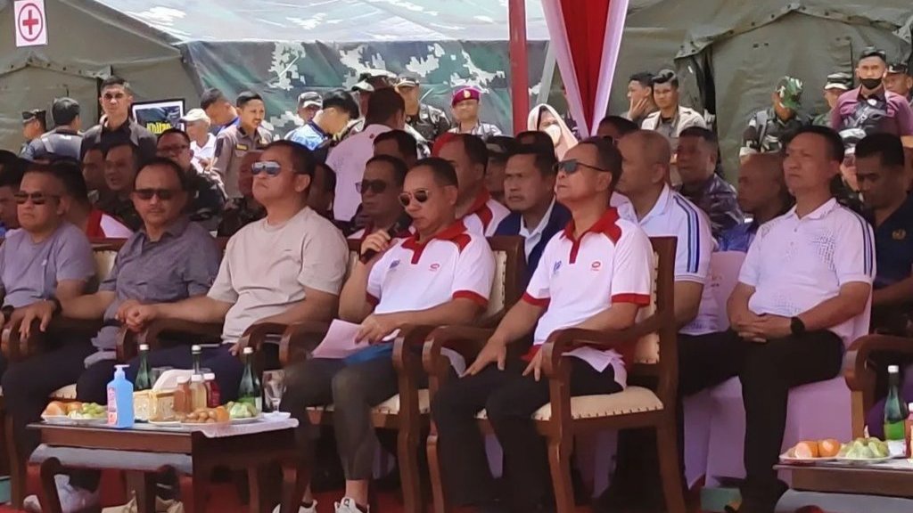 Momen Panglima TNI Berbincang dengan Prajurit Bertugas di Gaza Momen Panglima TNI Berbincang dengan Prajurit Bertugas di Gaza