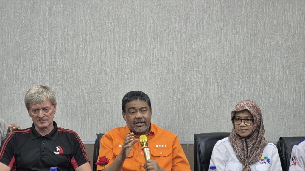 KSPI Minta Upah Layak & PHK Masuk dalam RUU Ketenagakerjaan KSPI Minta Upah Layak & PHK Masuk dalam RUU Ketenagakerjaan