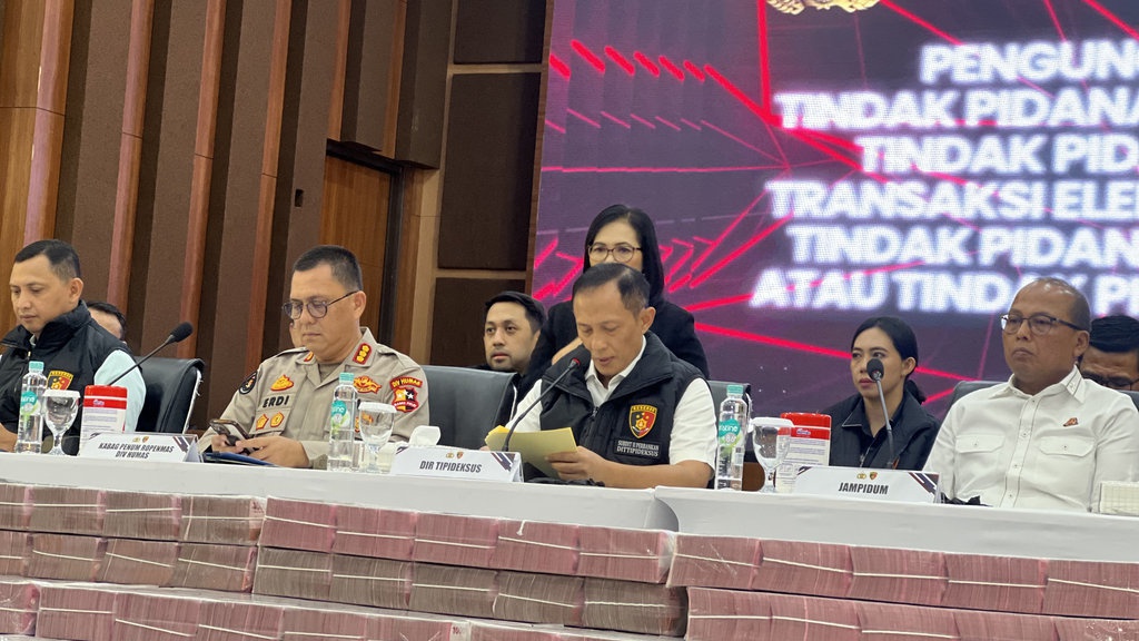 Pelaku Pembobolan Bank Rp204 M Menyamar Satgas Perampasan Aset