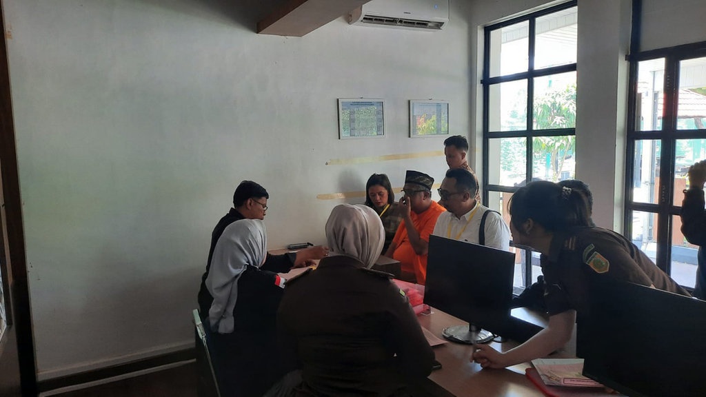 Kasus Mafia Tanah Sleman, Lurah Tegaltirto Diserahkan ke Kejari