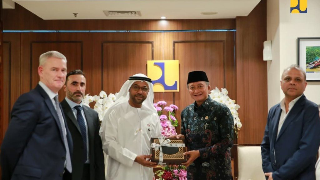 Kementerian PU Buka Jalan Investasi UEA di Infrastruktur RI Kementerian PU Buka Jalan Investasi UEA di Infrastruktur RI