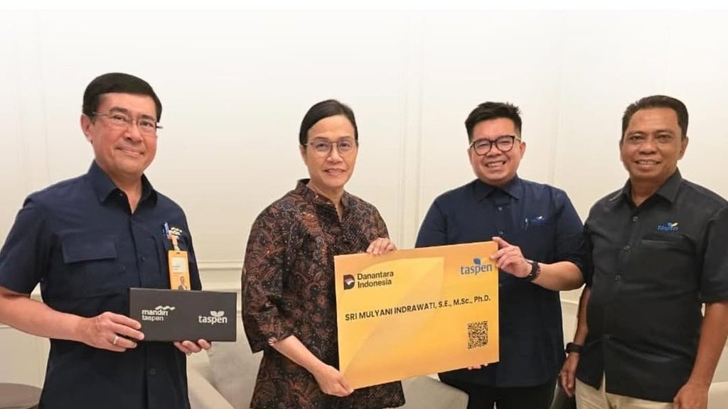 Sri Mulyani Terima Uang Pensiun Menteri Keuangan Melalui Taspen Sri Mulyani Terima Uang Pensiun Menteri Keuangan Melalui Taspen