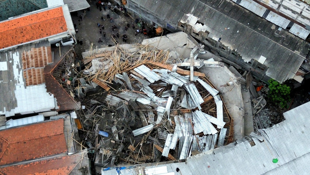 Ambruknya Ponpes Al Khoziny: Antara Konstruksi, Izin, dan Lalai