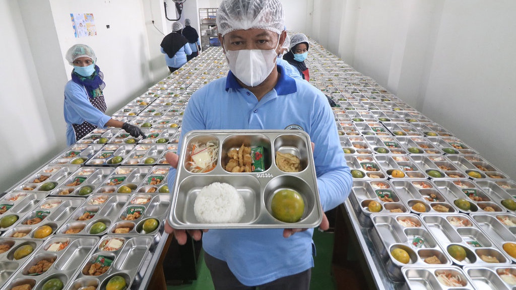 Politikus DPR Tak Yakin Sertifikat Higienis Bereskan Masalah MBG Politikus DPR Tak Yakin Sertifikat Higienis Bereskan Masalah MBG